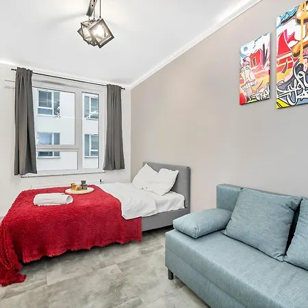 Lumina Comfy Near The Railway Station *