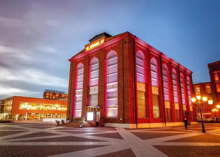 Lumina Comfy Near The Railway Station Апартаменты