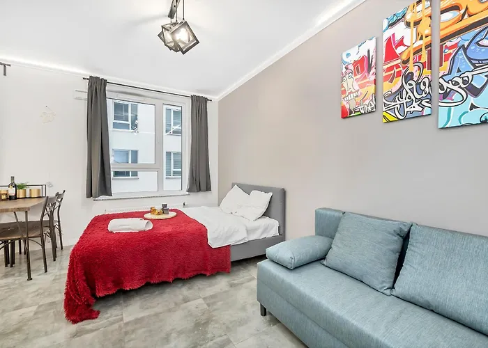 Lumina Comfy Near The Railway Station *